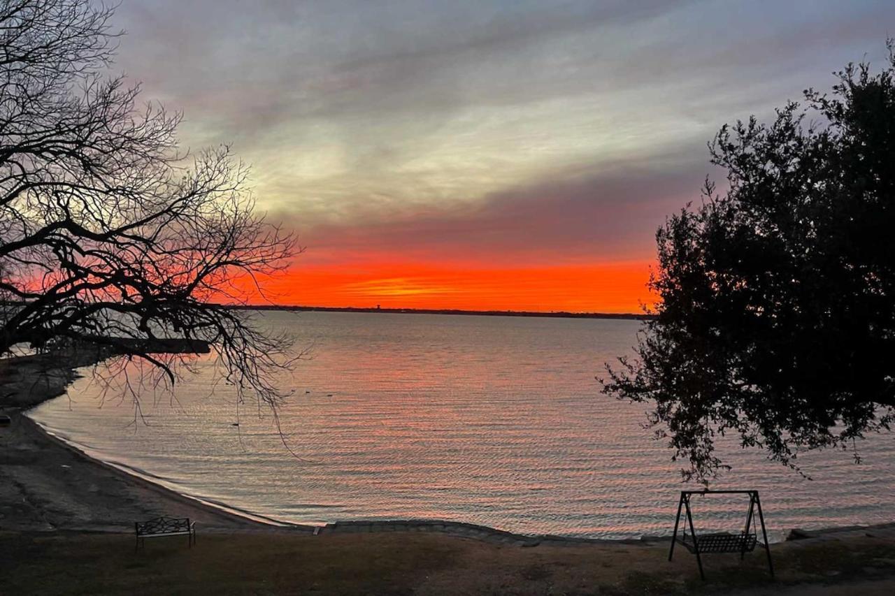 Lakefront Rockwall Home With Scenic Deck And Patio! 外观 照片